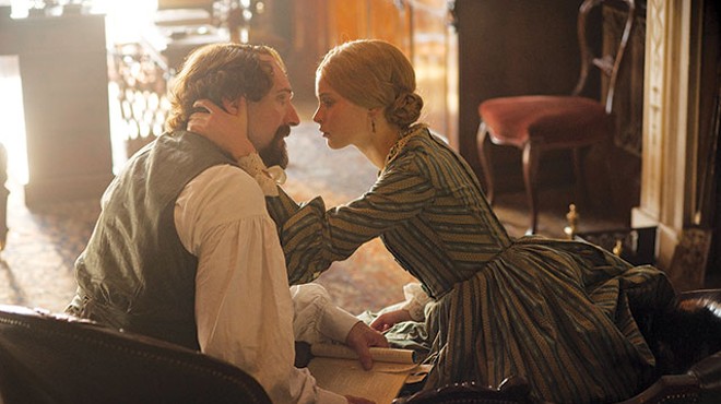‘Invisible Woman’ charms but never excites