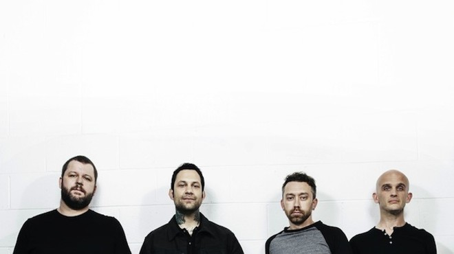 Rise Against breaks through to mainstream popularity with arena tour with Linkin Park