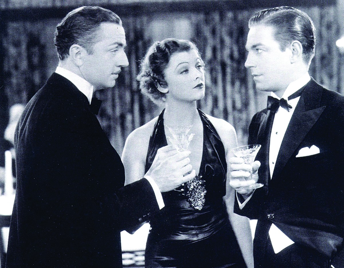 'The Thin Man' offers hijinks and highballs in a holiday setting