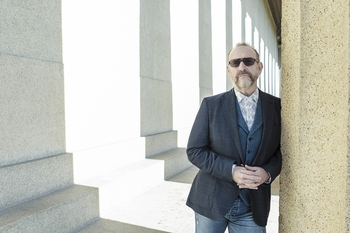 Men at Work singer Colin Hay forges his own path, one tune  at a time