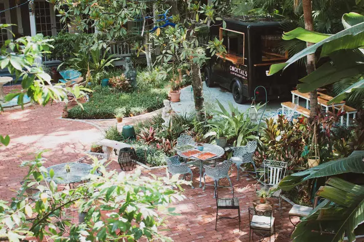 Image: Best Place to Stash Chic Out-of-towners