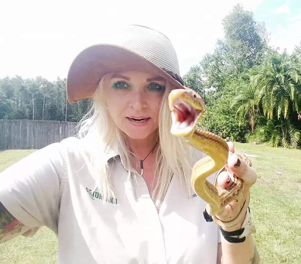 Image: Best Swamp Girl