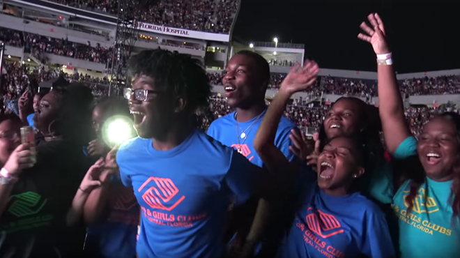 Watch moment when Evans High student finds out he won $100K scholarship from Beyoncé, Jay-Z in Orlando