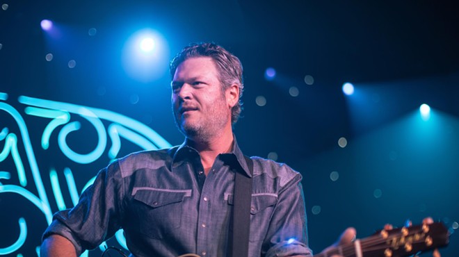 Blake Shelton is opening a new restaurant in Orlando