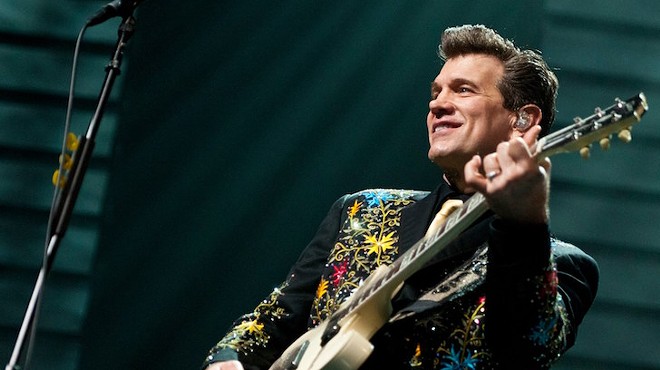 Chris Isaak to play a holiday show in Melbourne this December