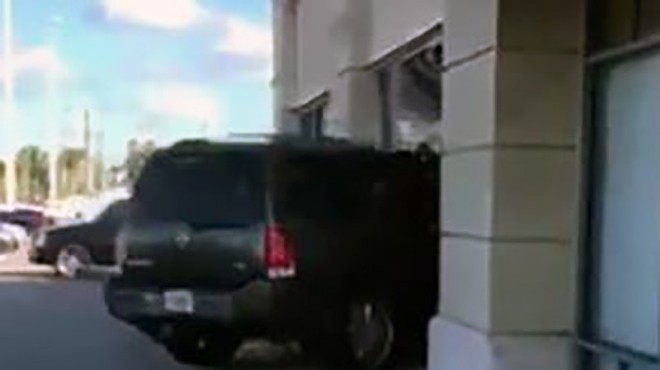 Florida woman intentionally drives SUV through T-Mobile store