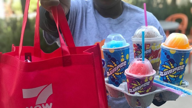 7-Eleven delivery app is giving away AirPods to Orlando shoppers