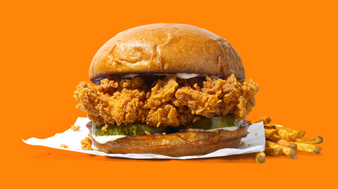DoorDash and Popeyes are offering free chicken sandwich combos for deliveries over $20
