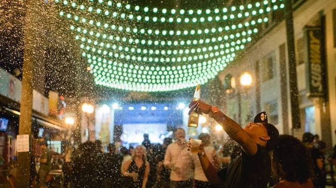 Wall Street Plaza's Snow Ball brings flurries to downtown Orlando