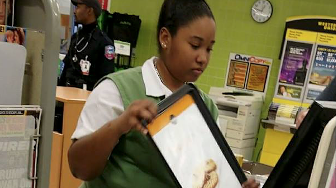 A Publix employee paid the difference for a customer who couldn't afford their Thanksgiving groceries