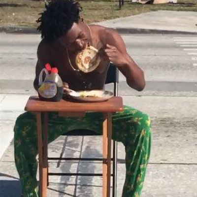 Florida man ticketed after eating pancakes in middle of intersection