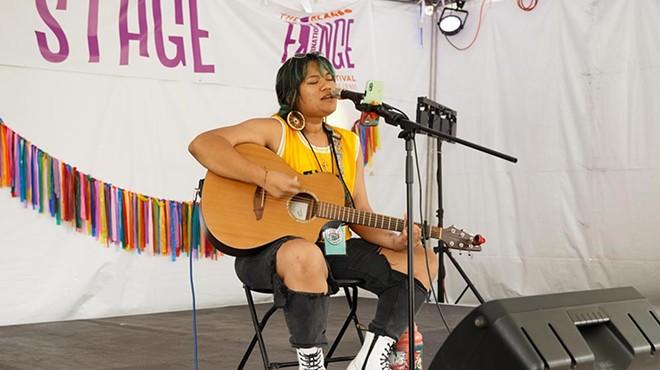 Fo’i Meleah on the outdoor stage at Orlando Fringe, 2022