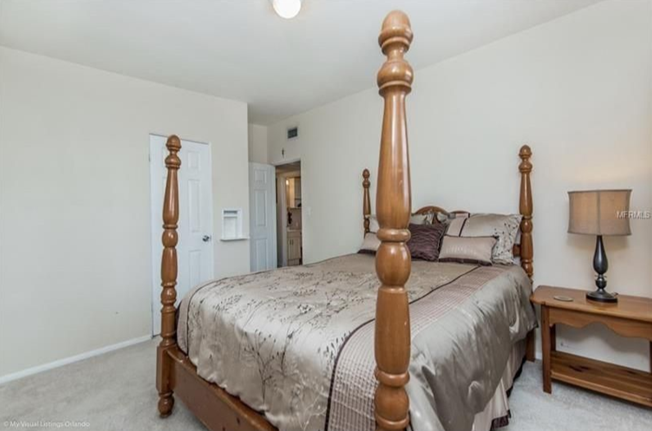 902 Crestwood Lane, Altamonte Springs
$149,800
3 beds, 1 bath, 1,076 sq ft, 8,812 sq ft lot
There's more than enough room for that king size snoozer in these bedrooms.