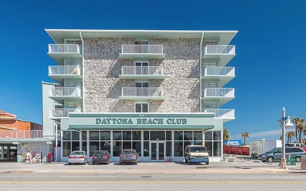 Oceanfront Art Deco Condo in Daytona Beach  
4 guests, Studio, 1 bed and 1 bath
$67 per night
You're staying just a flip flop away from the water at this Daytona condo. You're also within walking distance of the boardwalk, restaurants and the water park.