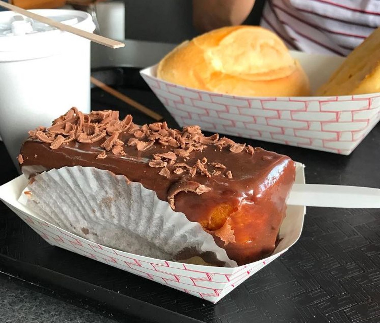 What we recommend: bolo de cenoura (carrot cake) 
"Pao gostoso" translates to tasty bread, and the bakery definitely has a wide variety. A classic choice is this carrot cake with chocolate icing. Pair it with a coffee, and see if you&#146;re not ready to try another sweet treat.
Photo via karolynezeidan/Instagram