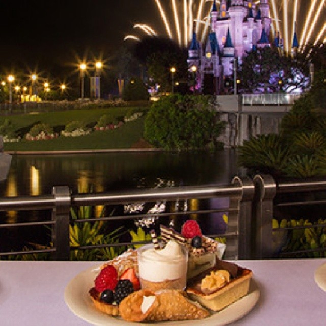 Finding a good seat to catch the evening fireworks can be a huge headache, but if you reserve a seat at the Tomorrowland Terrace fireworks dessert party, you can sample unlimited desserts and enjoy the best seats available.