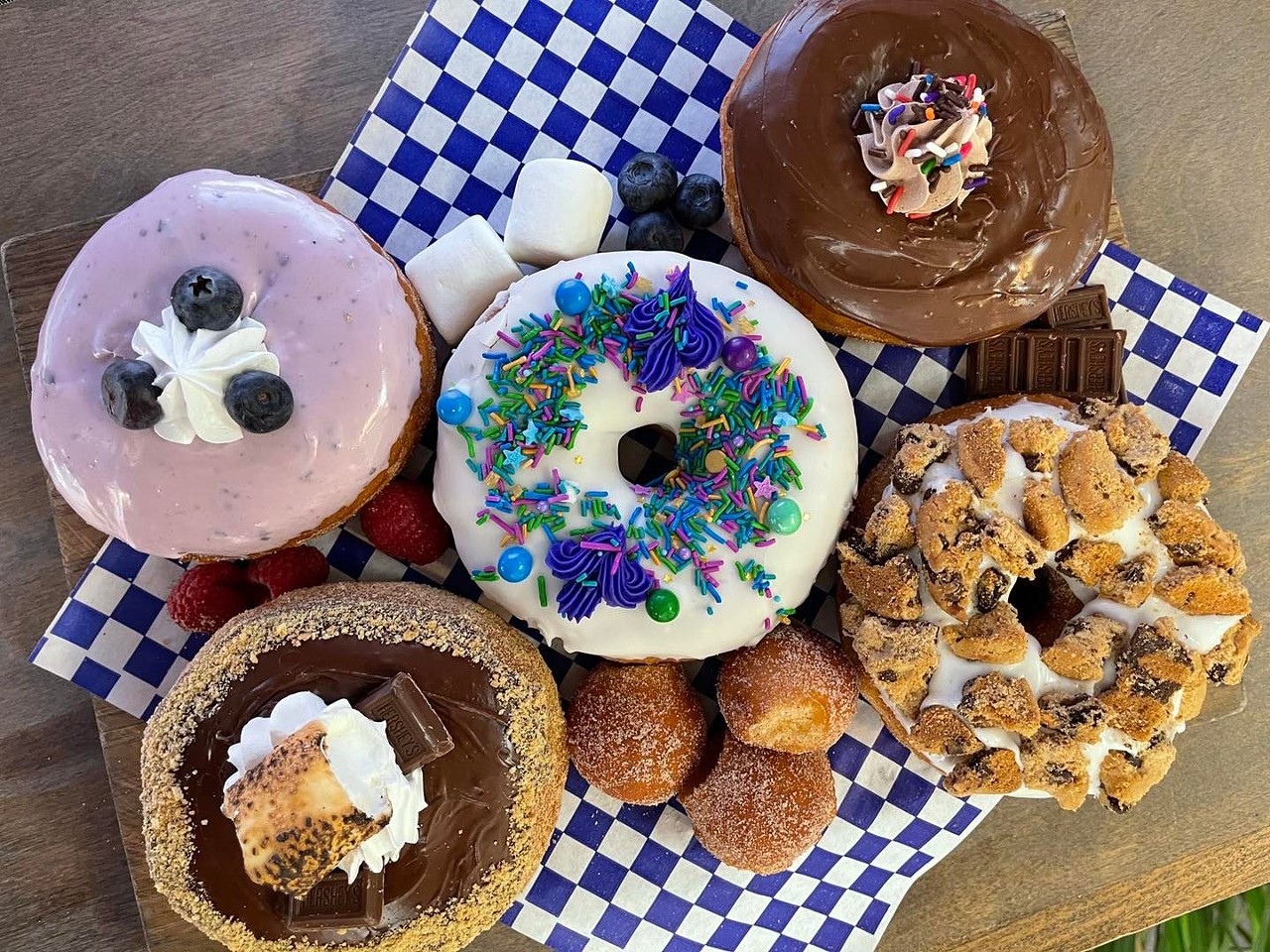 5. DG Doughnuts
16131 W Colonial Dr, Oakland, FL 34787
The best doughnuts you’ll drive by and not realize it.- u/vtfb79