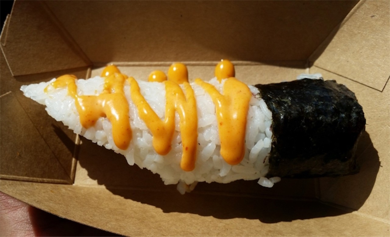 Spicy sushi roll: tuna and salmon with Kazan volcano sauce (Japan)