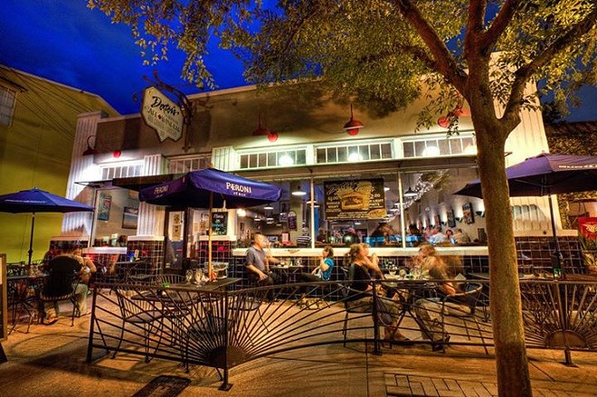 Dexter's Thornton Park is one of the best spots in Orlando for people-watching, day or night - photo via Dexter's