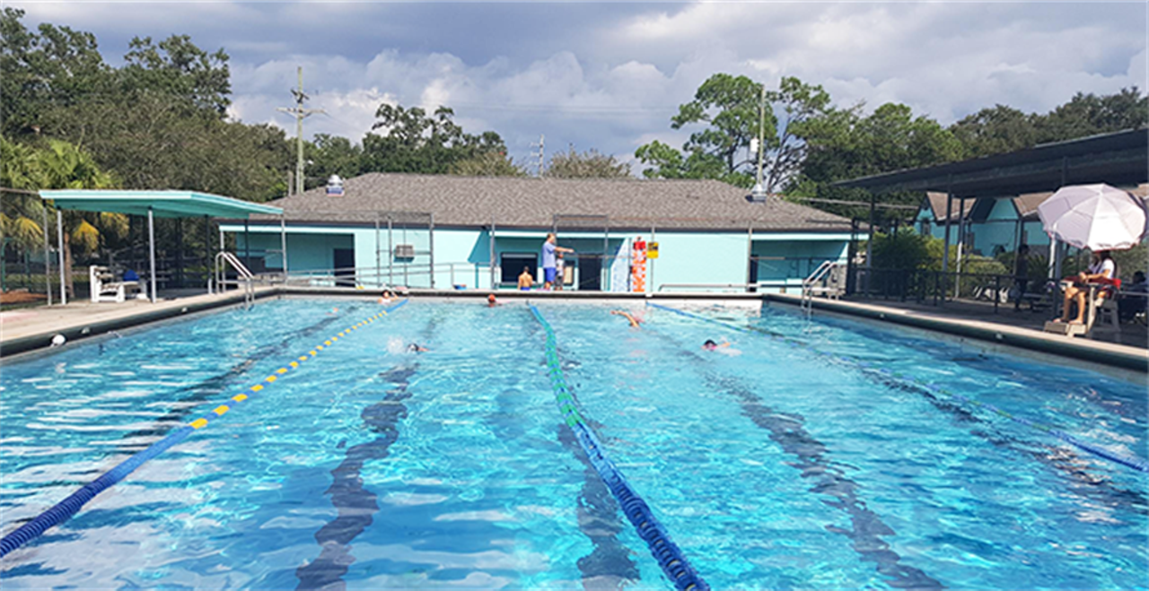 John Long Pool 
1218 N. Fern Creek Ave., Orlando, FL 32803, (407) 246-4298
John Long Pool is open Monday to Sunday from 12 to 4:30 p.m. 
Photo via City of Orlando