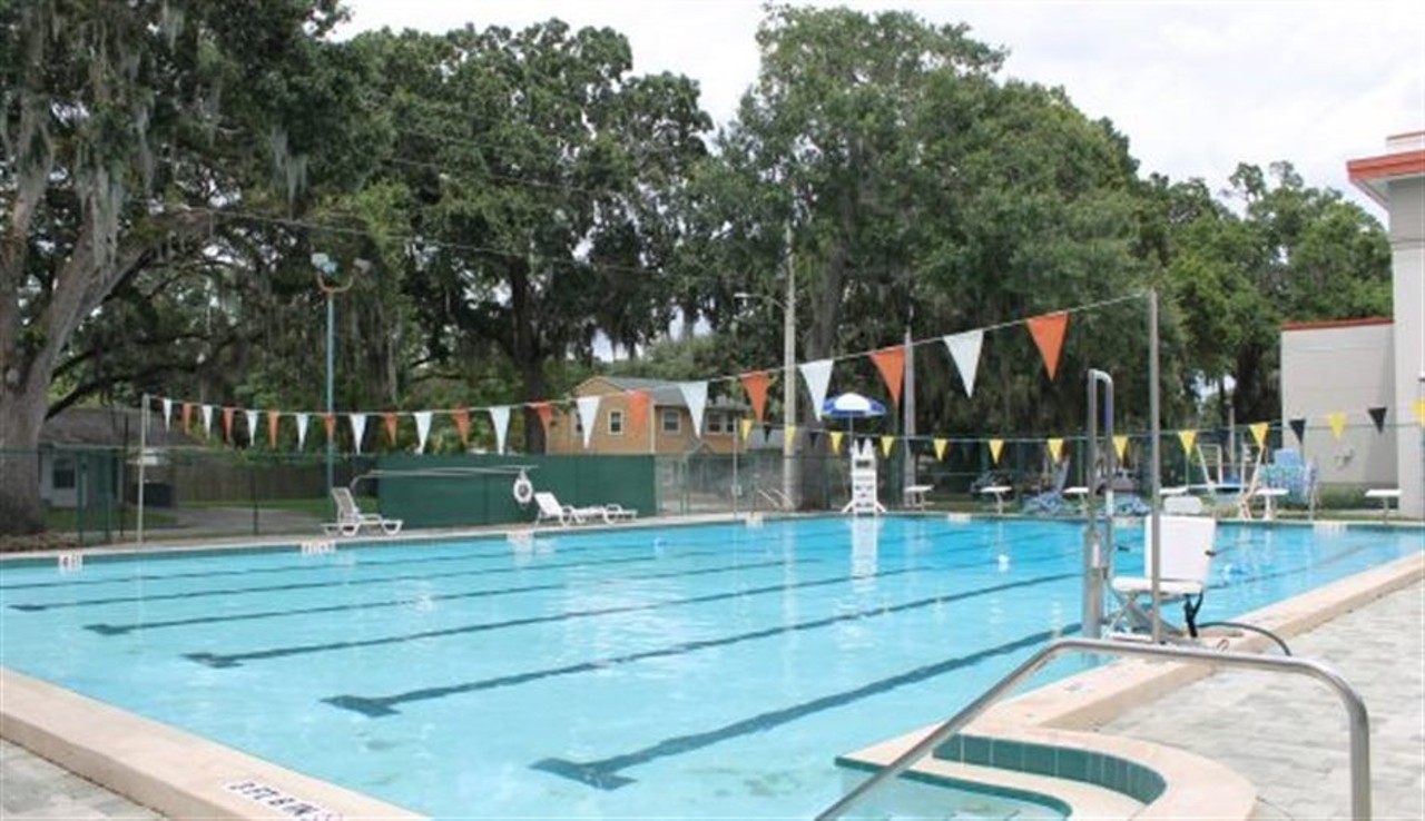 College Park Pool 
2411 Elizabeth Ave., Orlando, FL 32804, (407) 246-4298 
The College Park Pool is open Monday to Friday from 1:30 to 4:30 p.m. and Saturday and Sunday from 12:30 to 5 p.m. They also offer swimming lessons, water aerobics and competitive swims. Using the pool is free for residents.
Photo via City of Orlando