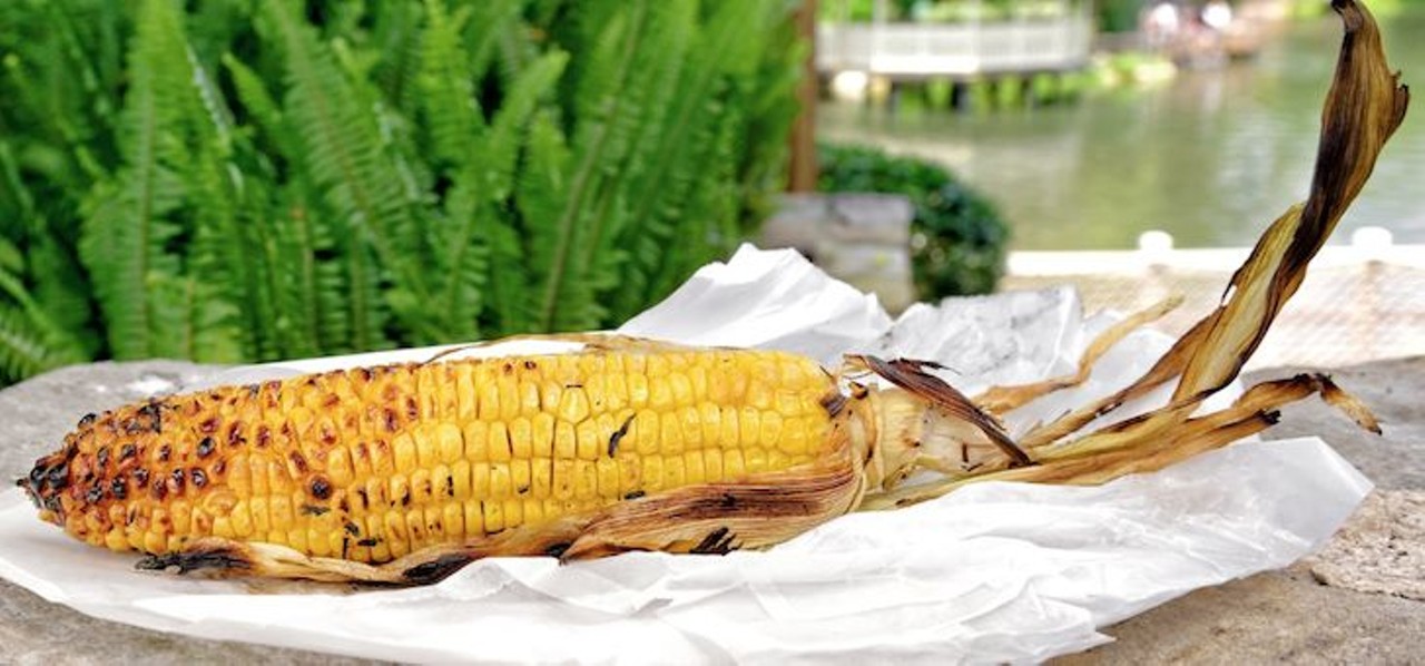 Seaworld
Corn on the cob
Grilled corn on the cob at Liberty Square Market is one of the many snacks served at this 1800s-style restaurant.
Photo via Disney