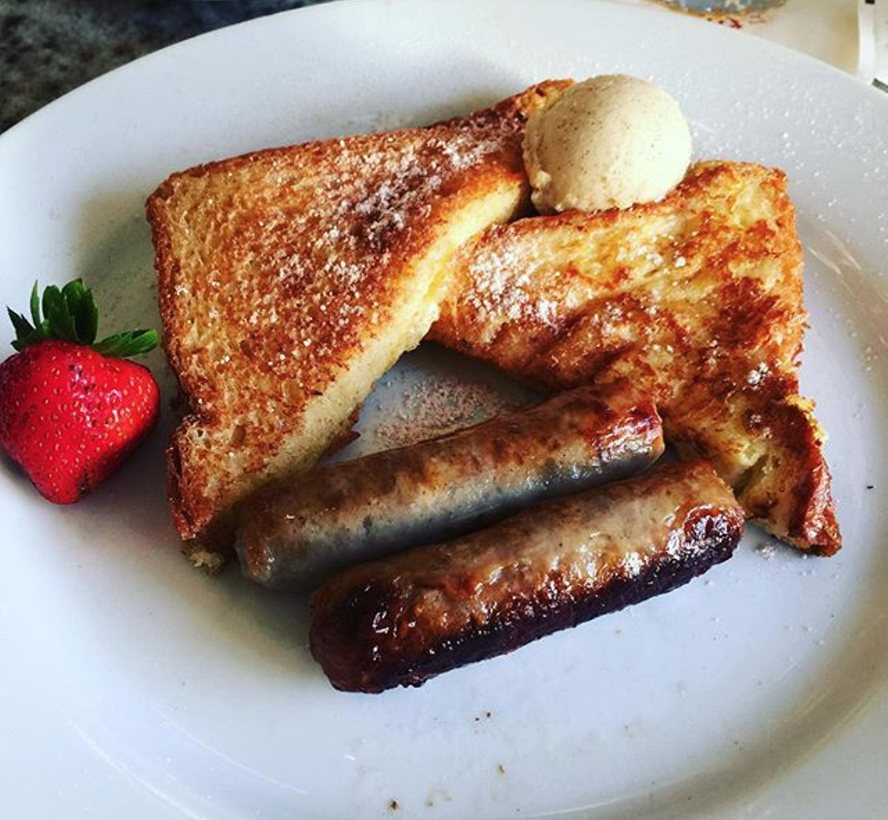 Vanilla-laced french toast at the Grand Floridian Cafe.
Photo via @jennayy1024