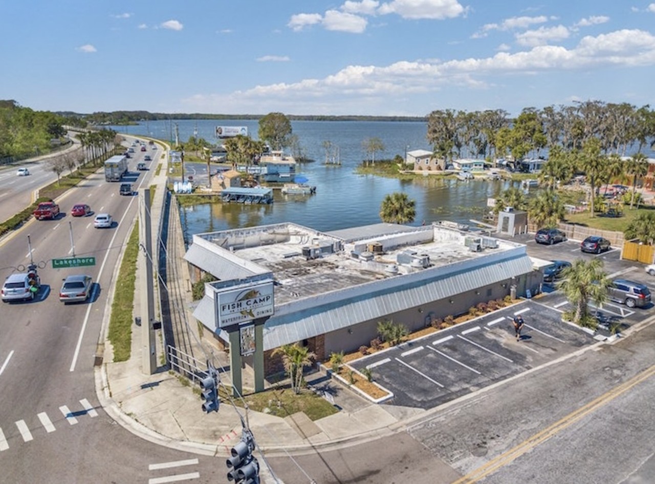 Fish Camp on Lake Eustis
901 Lakeshore Blvd., Tavares
This old-fashioned restaurant on Lake Eustis offers waterside dining and a bounty of seafood (plus some turf to go with your surf) and craft beers.