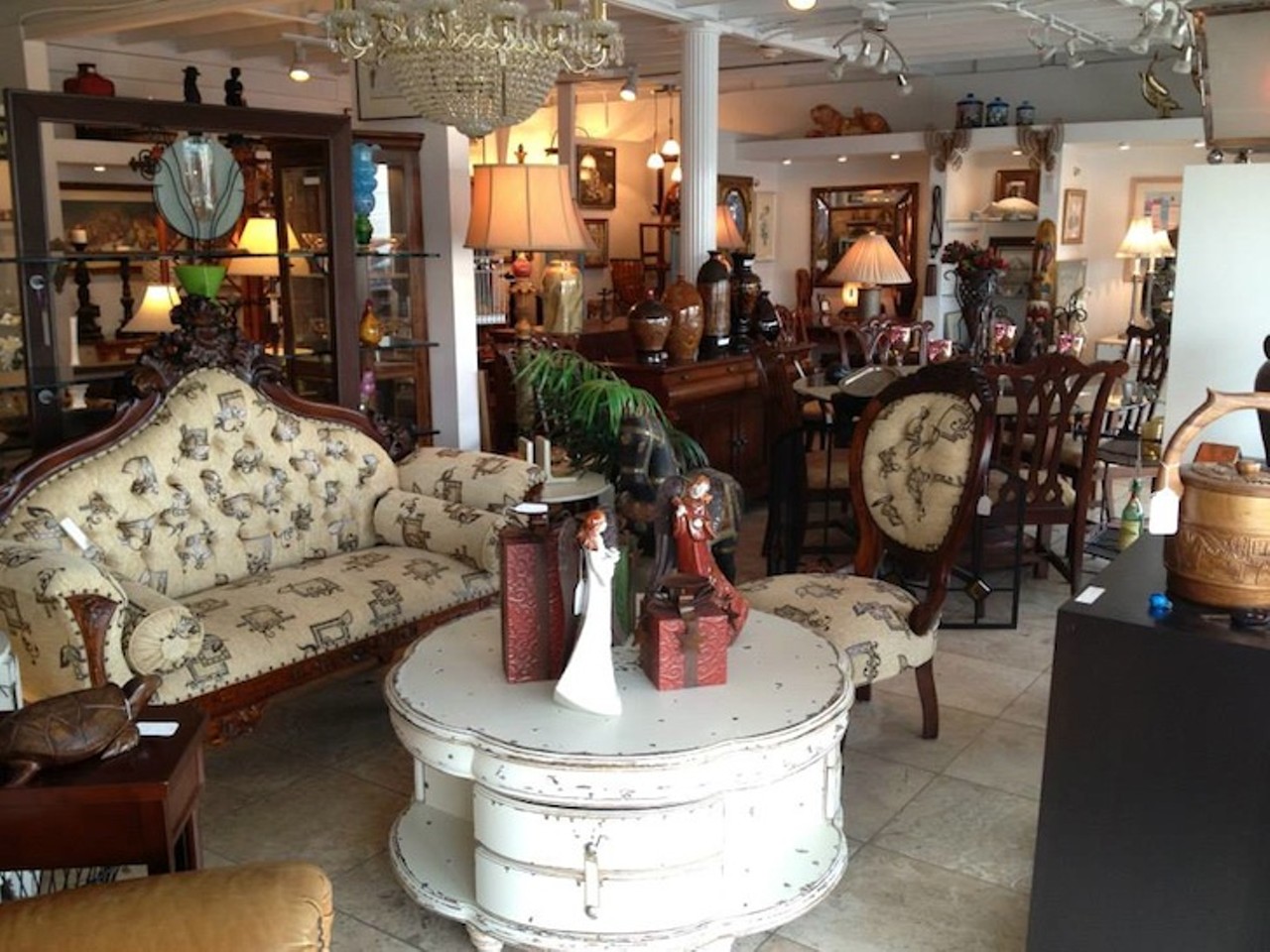 A & T Antiques
1620 N. Orange Ave., Orlando | (407) 896-9831
Have you been searching endlessly for a Bernhardt, Lexington or Ethan Allen side table to add that perfect pop to your living room? A & T offers many of these gently used, high-end items.
Photo via A&T Furniture and Antiques Facebook