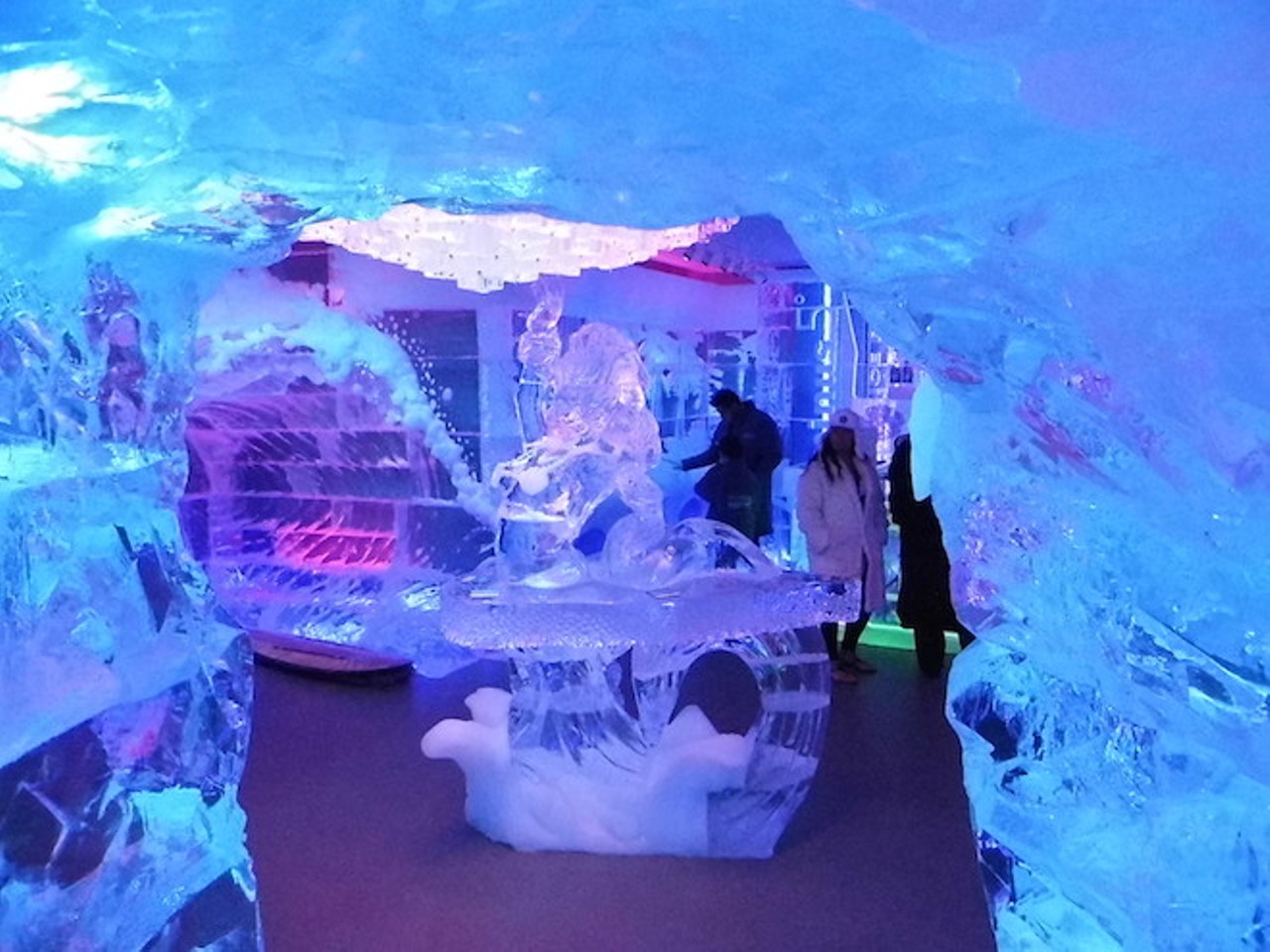 30 frosty shots of Minus5 Ice Bar