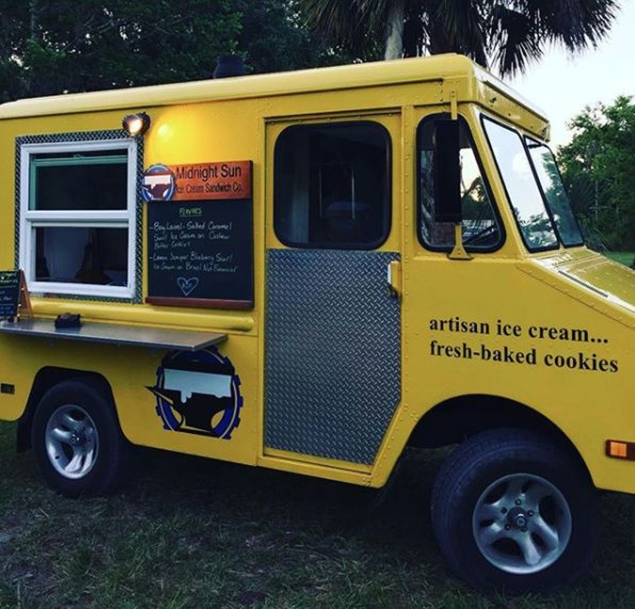 Midnight Sun Ice Cream Sandwich Co.
DeLand 
This cute little yellow truck serves big flavors on the streets of DeLand in the form of artisan ice cream scooped between freshly baked cookies. Spoil your taste buds with their dulce de leche and butter pecan ice cream scoop between churro cake or the saffron pistachio rose ice cream mix on cardamom shortbread cookies. You can check the calendar on their website to find their truck or stop by one of their favorite hangouts, the Artisan Alley Farmers Market in DeLand on Fridays from 6 p.m. to 9 p.m.
Photo via Midnight Sun Ice Cream Sandwich Co./Instagram