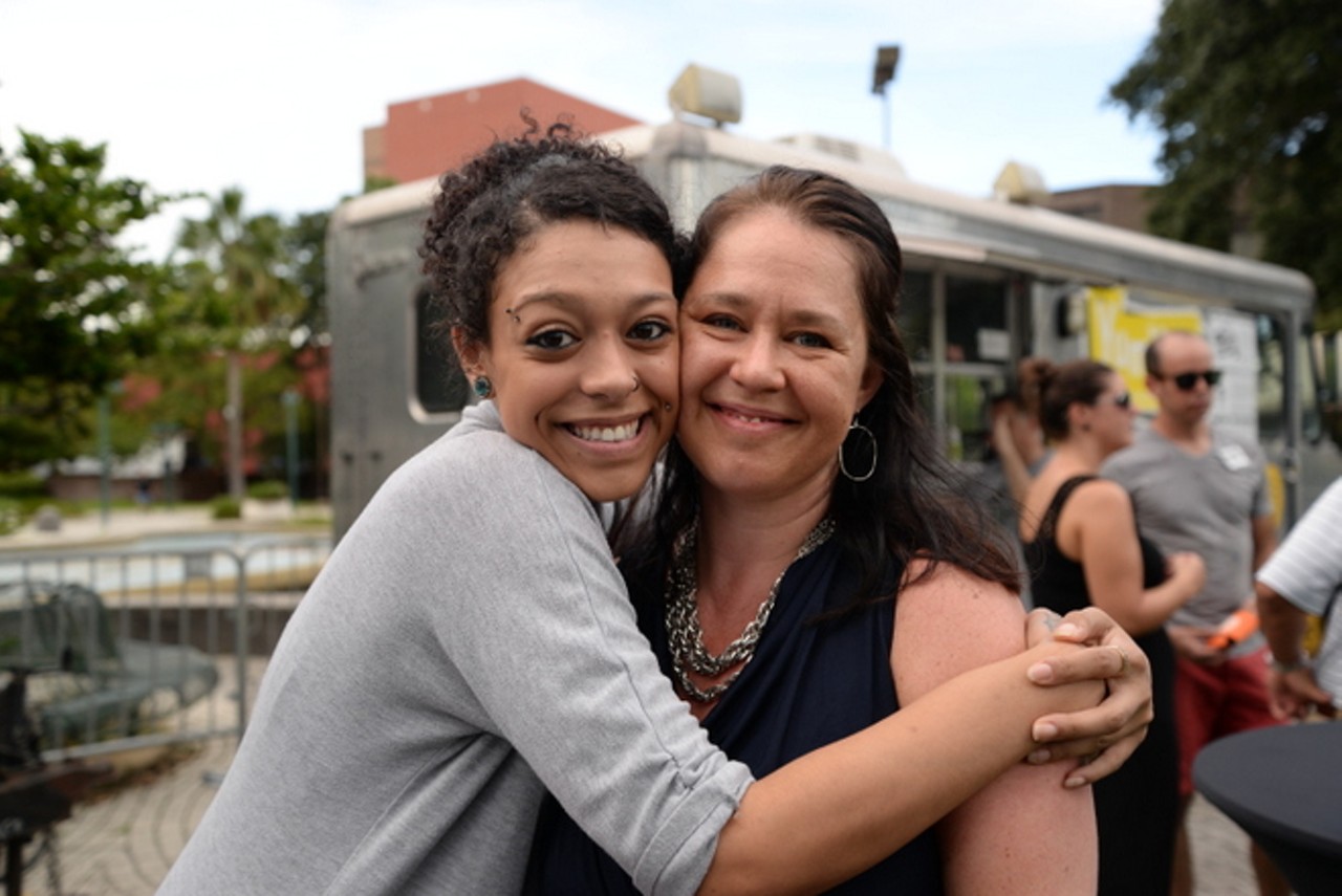 32 fun photos from food truck night at the Bob Carr