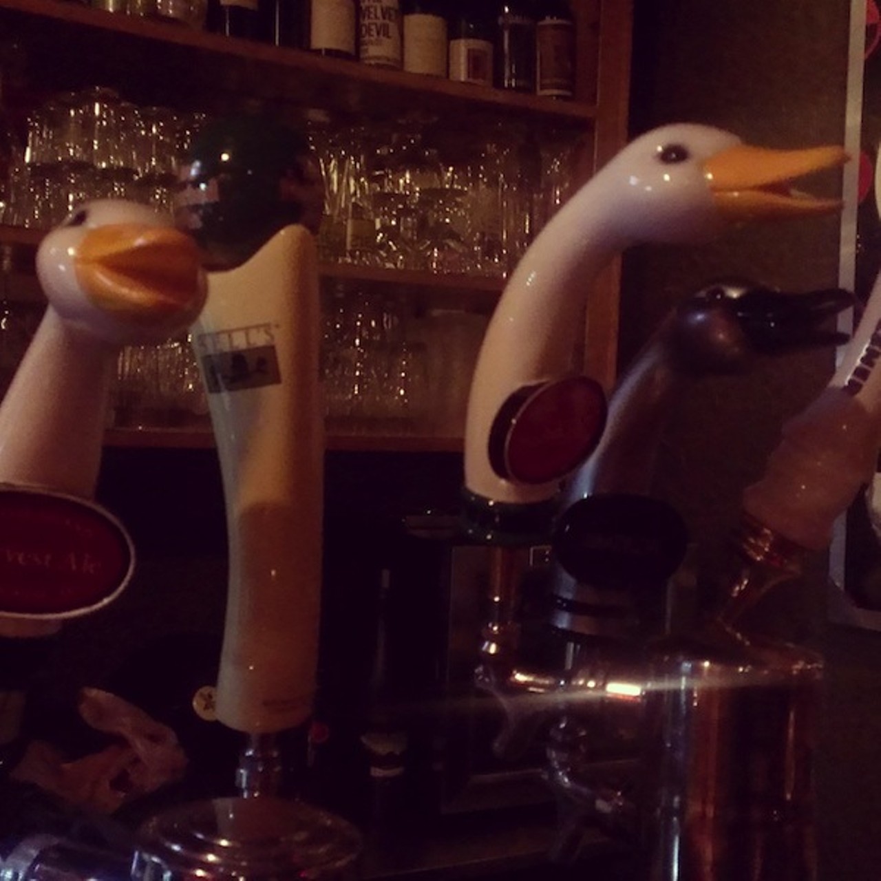 Anyone who's ever been scarred by how nasty a goose can be, look out for these terrifying Goose Island Beer Co taps at Lil Indies