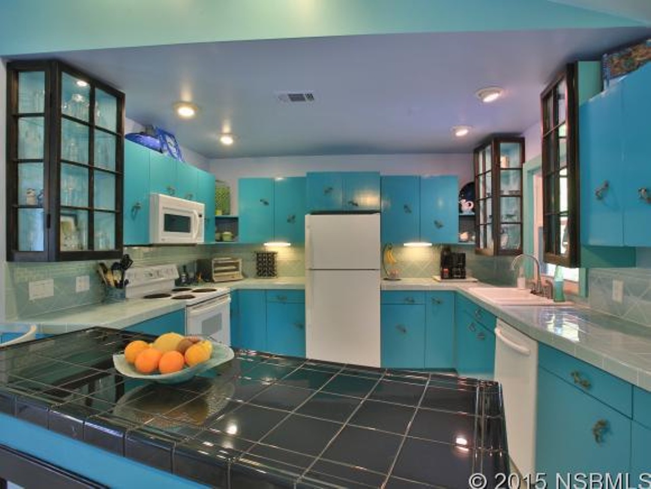 Cute kitchen.