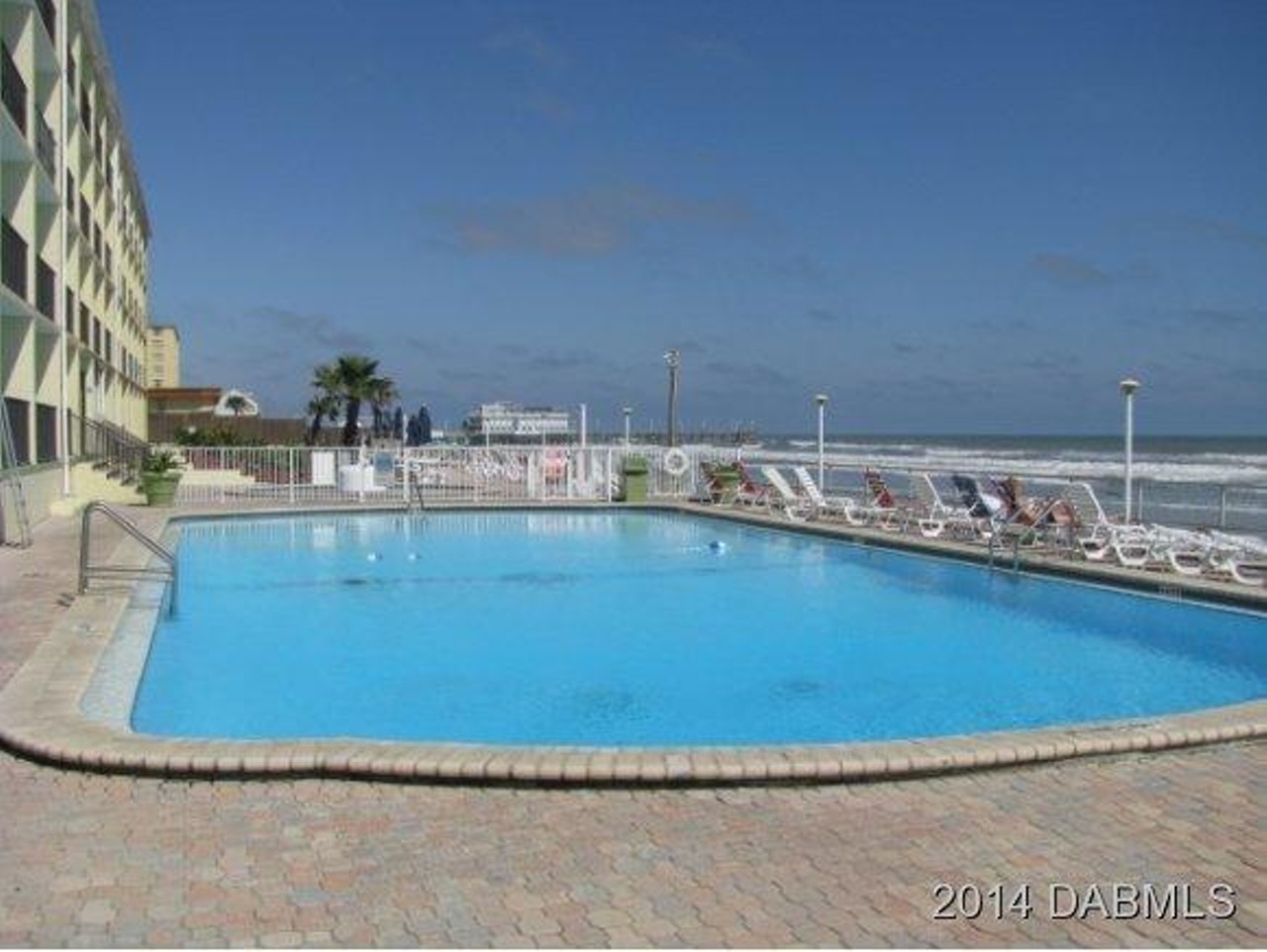 But it has this awesome pool that's right on the beach. Let us reiterate: $30,000 is the asking price.