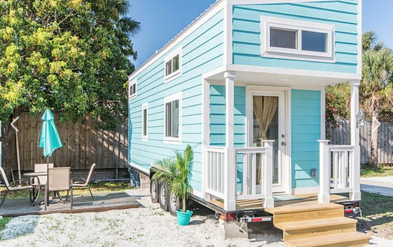 "Tiny Aqua Oasis" | Siesta Key
$142/night
3 beds, 1 bath
This tiny home is located one mile away from Siesta Key Beach.