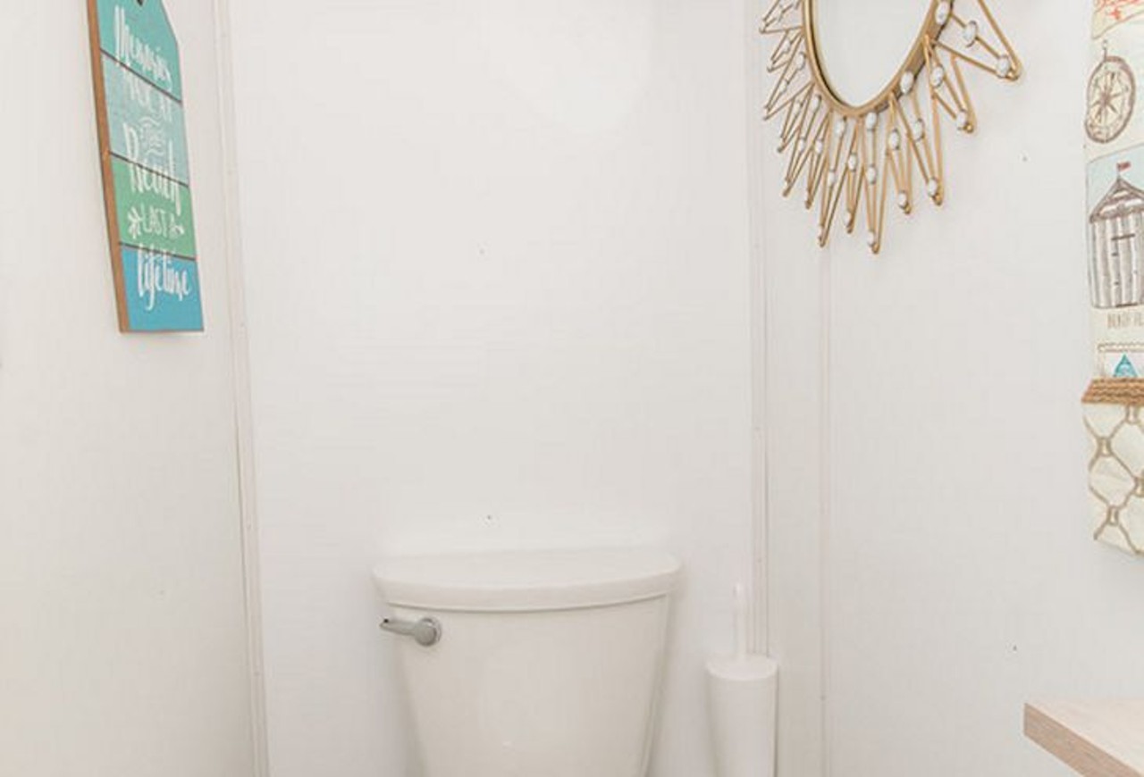 "Tiny Aqua Oasis" | Siesta Key
$142/night
3 beds, 1 bath
The house has 1 private bathroom.