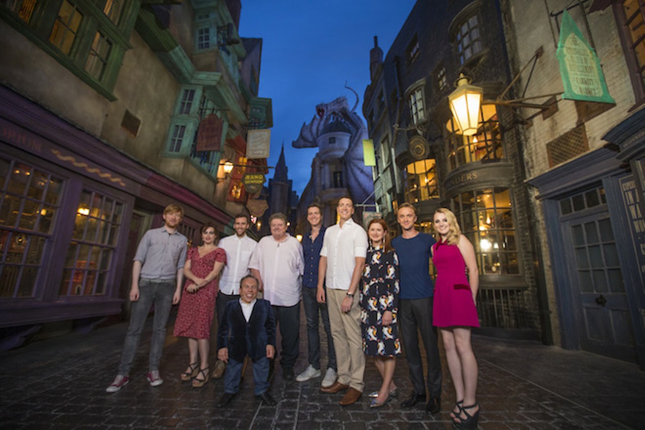 The stars of Harry Potter at the preview of Diagon Alley.via