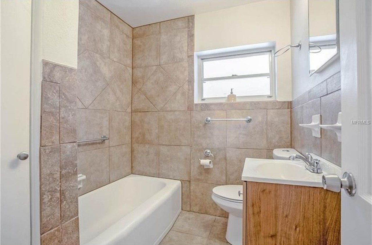 2802 E. Anderson St.
3 beds, 2 baths, 1,205 square feet, $274,800
With new neutral tile walls, this bathroom comes with a bathtub as well.