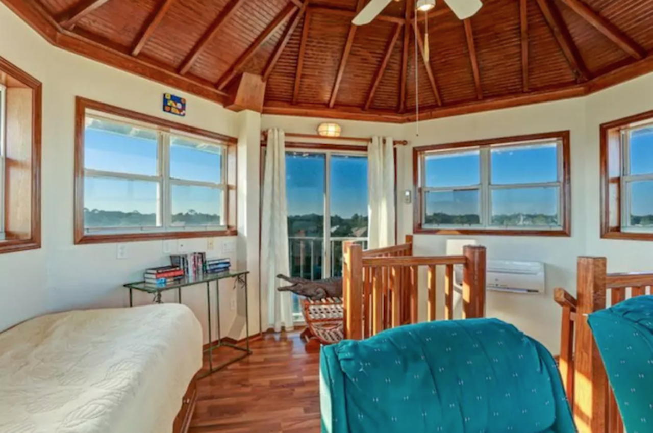 A Florida couple is giving away this awesome beach house, but there's a catch