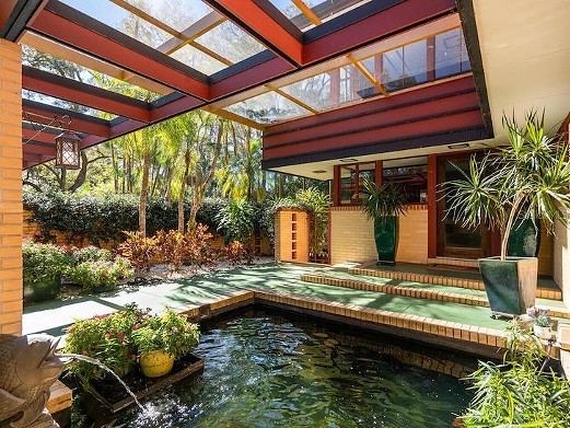 A stunning Frank Lloyd Wright Usonian-style house is for sale in Clearwater &#151; cash only