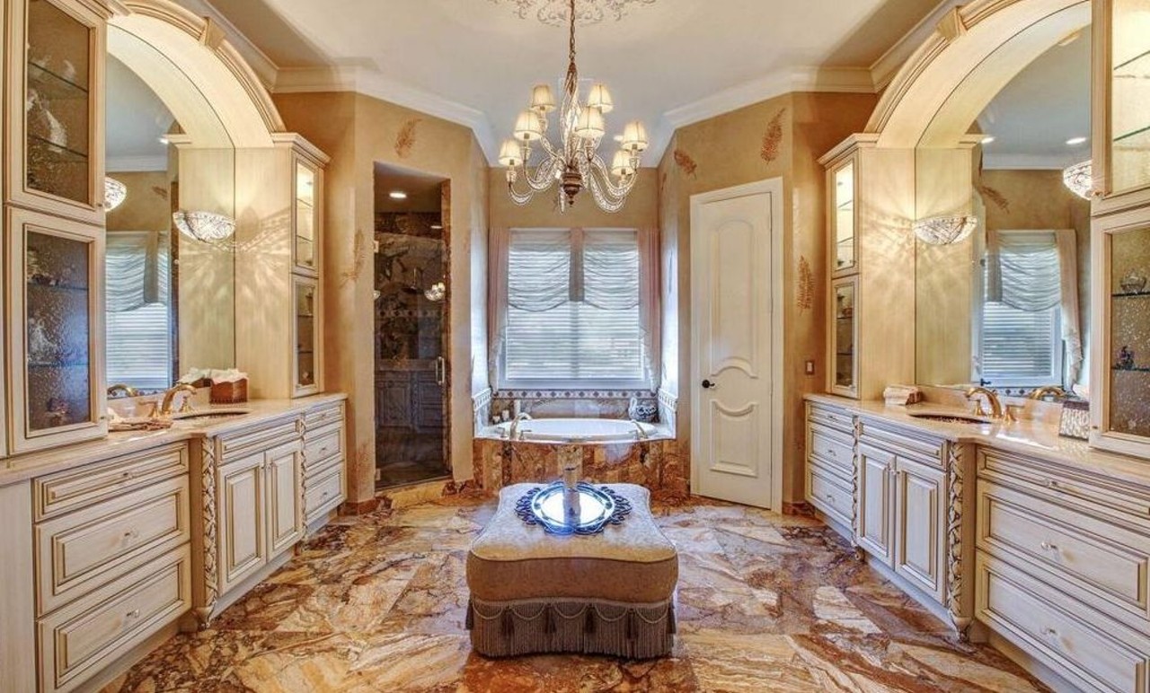 Before his death, rapper XXXTentacion bought his mom this $3.4 million Florida mansion