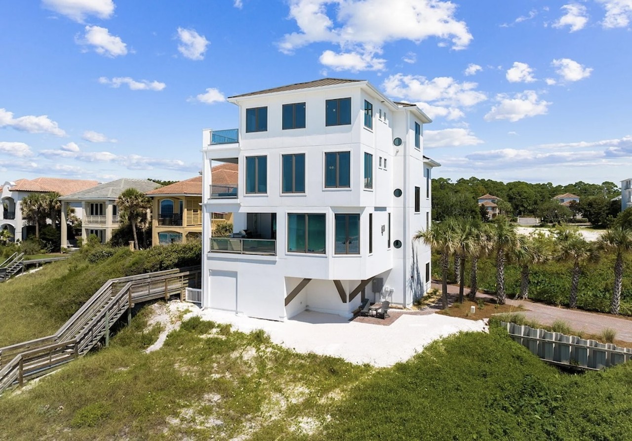 Former Dave and Buster’s CEO lists beachfront Florida home for sale