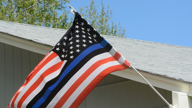 Former Florida sheriff’s deputy must remove his 'Blue Lives Matter' flag, says HOA