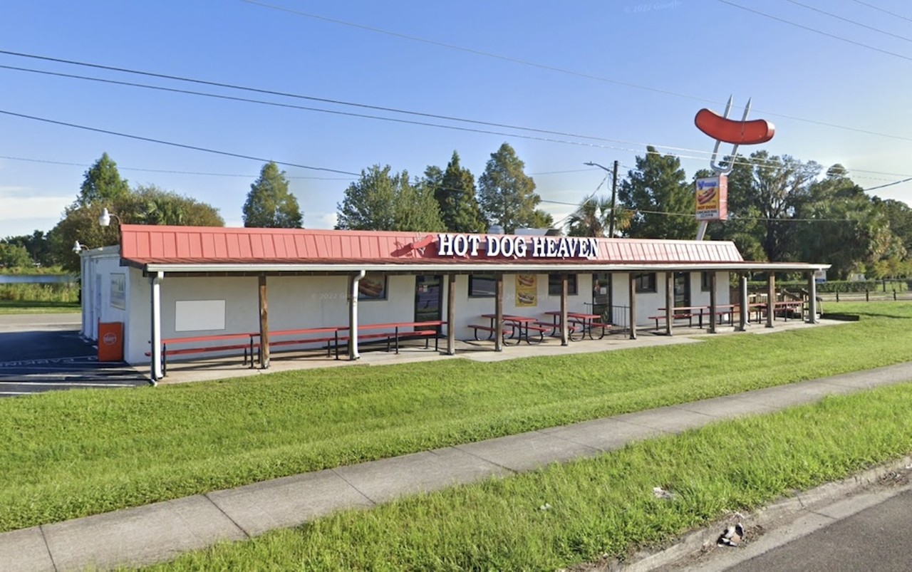 Hot Dog Heaven on a Sunday
Hot Dog Heaven is in fact not open on Sundays and Mondays. You'll have to find your dog fix elsewhere.