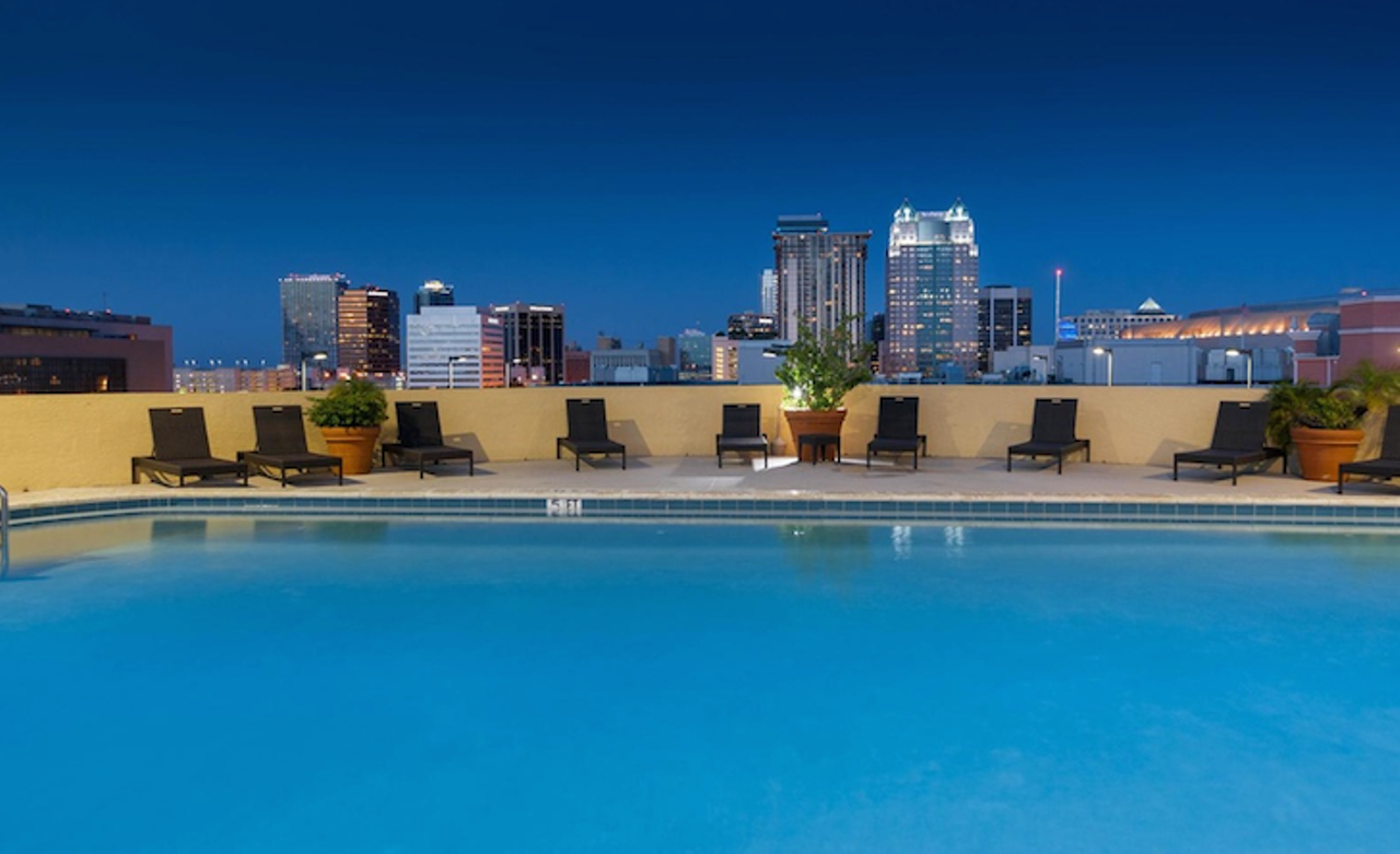 595 W Church St, Orlando
$890+/mo
1 bed, 1 bath, 604 sqft
But the best thing about this place is probably the rooftop pool.