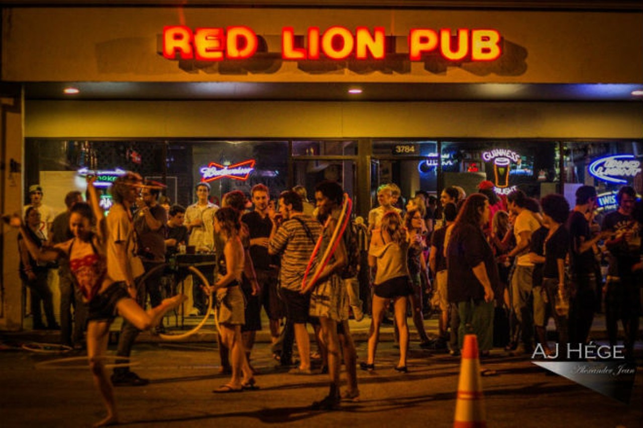 Red Lion Pub
784 Howell Branch Rd, 321-972-8844
Red Lion Pub is a fun, dog-friendly beer and wine only spot in Winter Park. Their Twisted Tuesdays are pretty much an institution at this point, featuring fire twirlers, hula hoops dancers, live music and local craft vendors. 
Photo by redlionpub.org