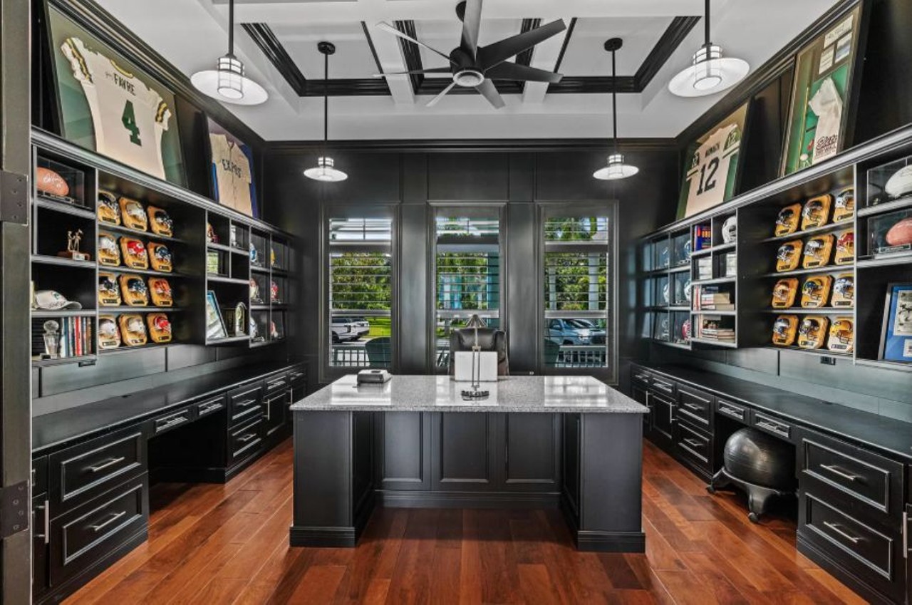 Kate Upton and Justin Verlander just purchased a waterfront Florida mansion for $6.5 million