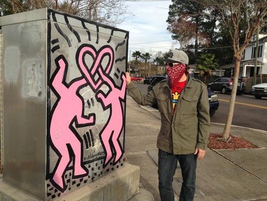KHG and one of his paintings. Image via First Coast News