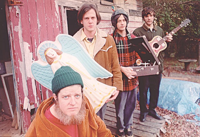 Neutral Milk Hotel&#39;s Jeff Mangum tours again after 14 years